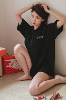 大胸女